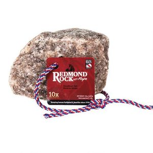 Stall Accessories – Redmond Rock Salt on a Rope