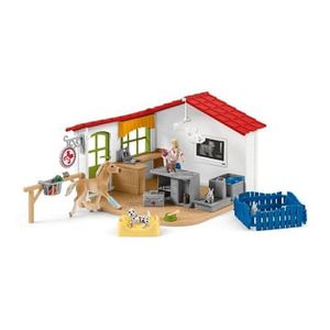 Schleich Veterinarian Practice with Pets