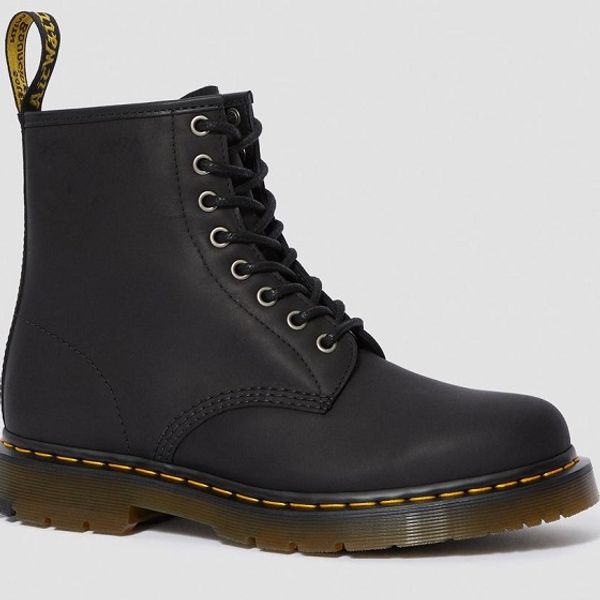 dr martens 1468