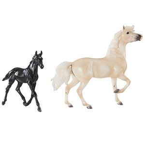 Breyer Traditional Encore and Tor