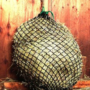 Hay Nets – Handy Hay Nets Medium Bag 1" Holes - Hardware Included