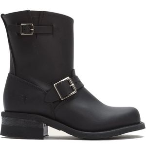 Frye Women's Engineer 8R Boots - Black/Oiled Leather