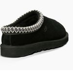 Ugg-WTasman-Blk-back