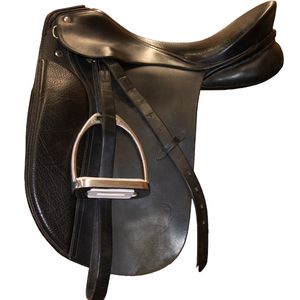 Used Profi Dressage Saddle 17.5/Med - BlackCon#942544