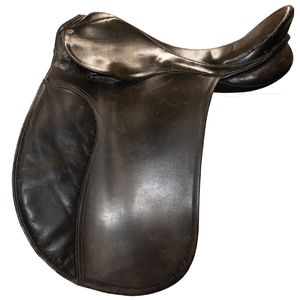 Used Dressage Saddle 17.5 Med - BlackCon#942540