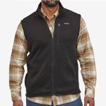 Patagonia-25882-BLK-model