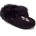 manitobah-tipi-moccasin-black