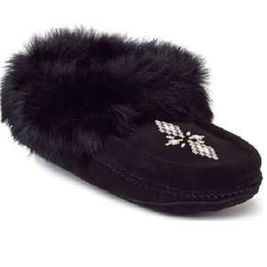 Manitobah Mukluk Women's Tipi Moccasins - Black