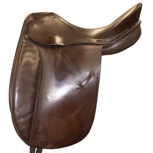 Used Lovatt& Ricketts Dressage Saddle 18" MW