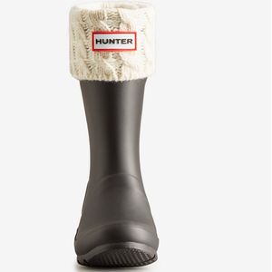 Hunter 6 Stitch Cable Short Boot Sock - White