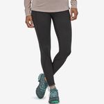 Patagonia-23990-blk-model