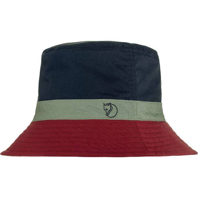 Fjallraven-Unisex-Reversible-Bucket-Hat---Pomegranate-Red-Dark-Navy