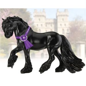 Breyer Traditional  Carltonlima Emma