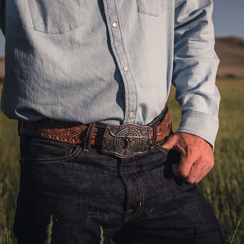 Montana-Silversmiths-Ropin--Ready-Longhorn-Attitude-Buckle