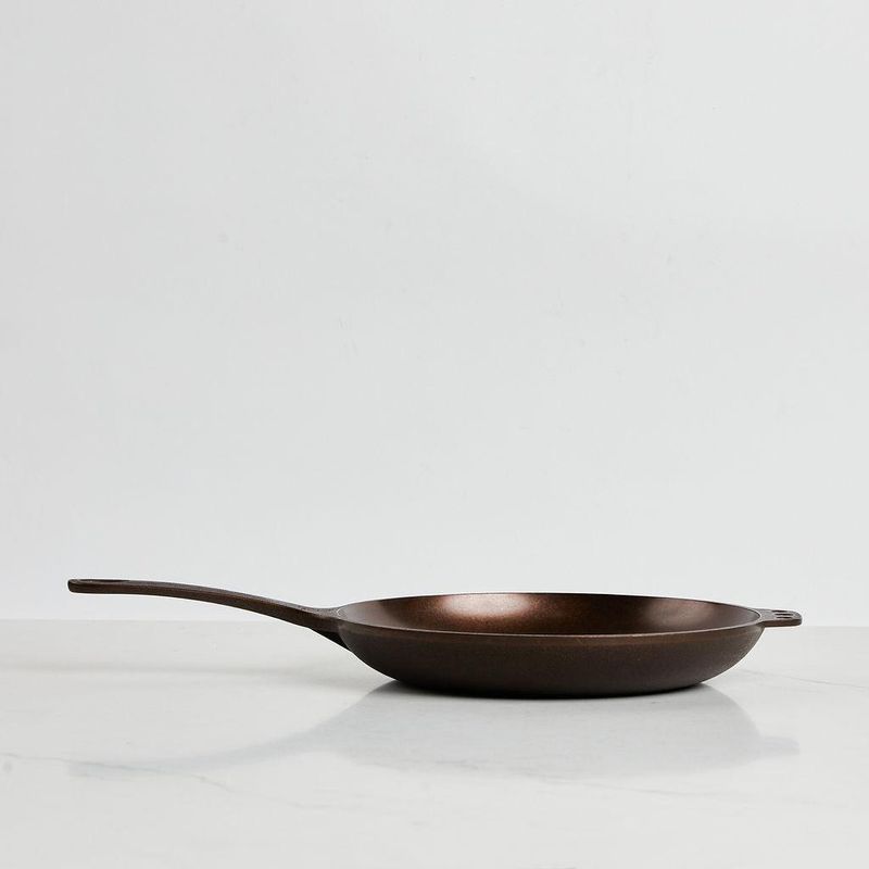 Smithey-No.-10-Chef-Skillet