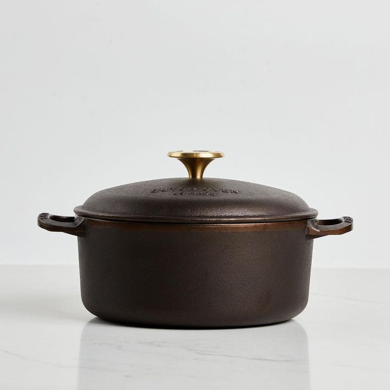 Smithey-3.5-QT-Dutch-Oven