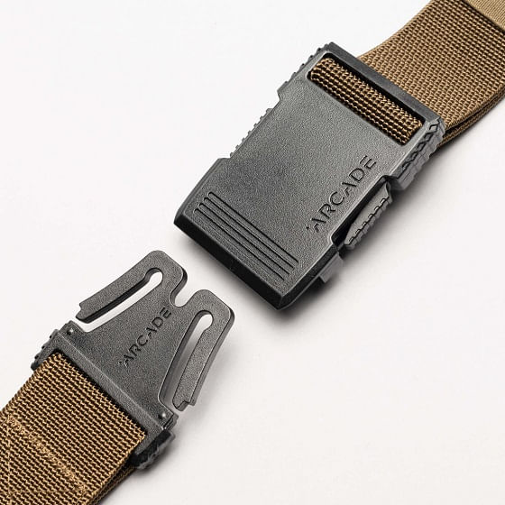Arcade-Belts-Hardware-walnut-buckle