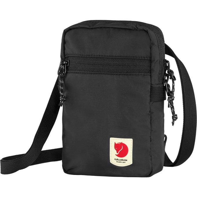 Fjallraven-High-Coast-Pocket---Black