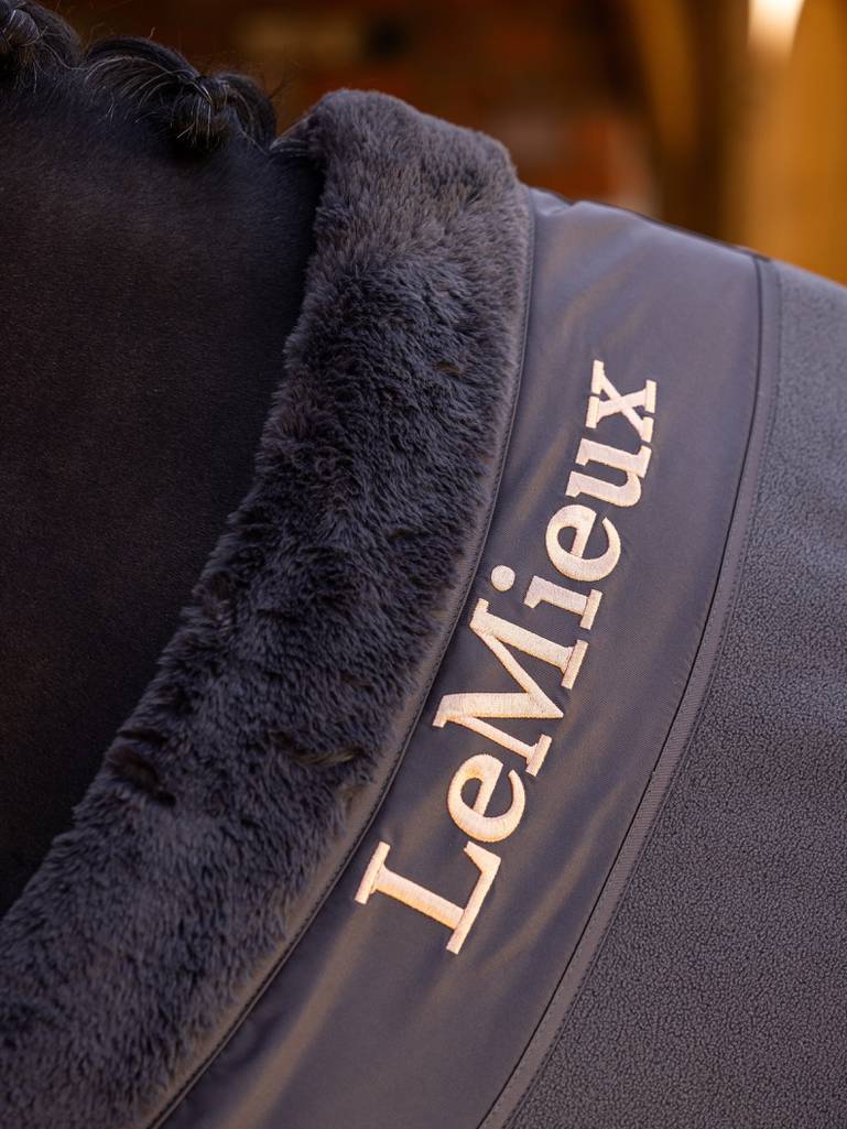 LeMieux-Luxe-Fleece-Rug---Graphite