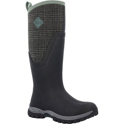 Black and white shop womens muck boots