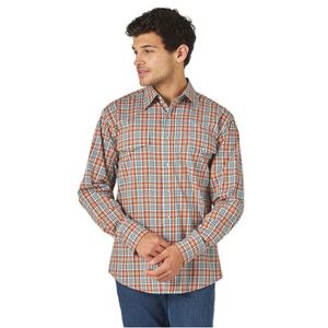 Wrangler Men's Wrinkle Resist Shirt