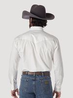 Wrangler-Men-s-Painted-Desert-Long-Sleeve-Button-Down-Lightweight-Sold-Twill-Shirt---White