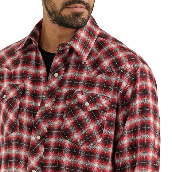 Wrangler-112351487-Pocket