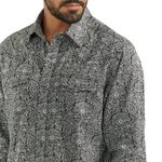 Wrangler-112352878-Pocket