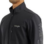 Wrangler-112353408-Neck