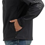 Wrangler-112353408-Pocket