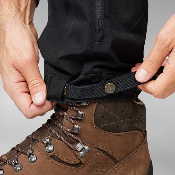 Fjallraven-87176-570-cuff