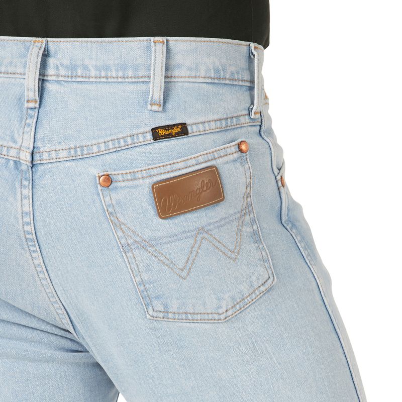 13MAFGH_BD01_SWBD_PRD-pocket