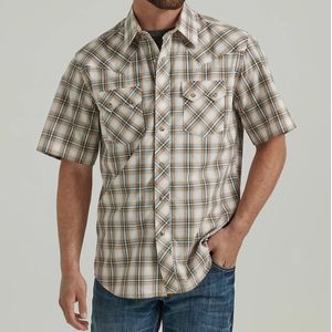 Wrangler Men's Retro® Short Sleeve Western Snap with Sawtooth Flap Pocket Plaid Shirt -  Pampas