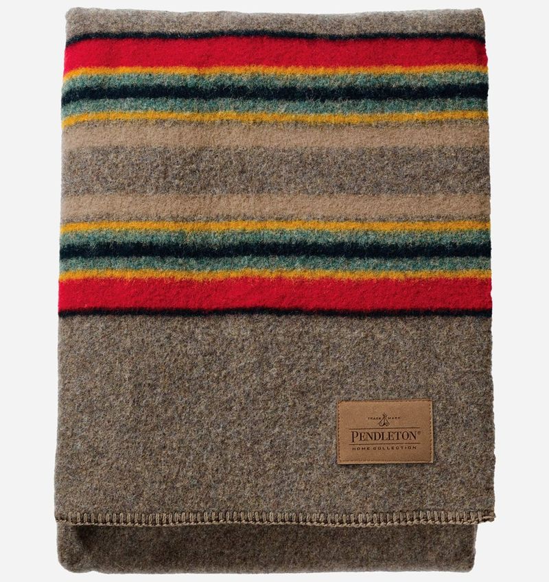 Pendleton-ZA161-52553TWN-detail