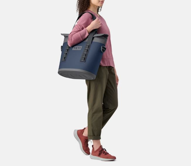 M15-Soft-Cooler-bwb-life