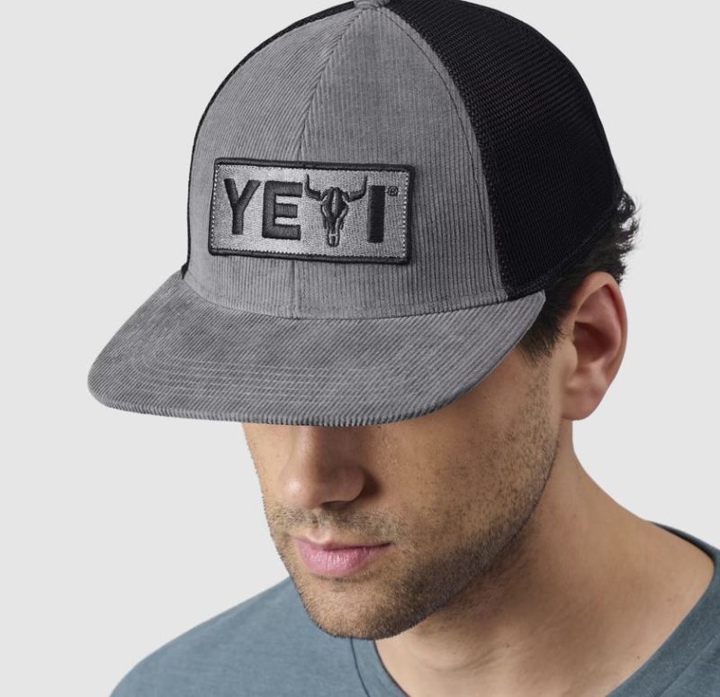 YETI-21023003938-life