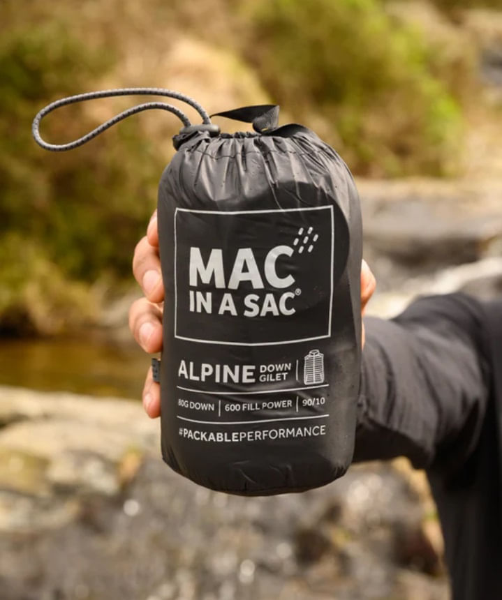 Mac-In-A-Sac-M-Alpine-Gilet-Blk-packed