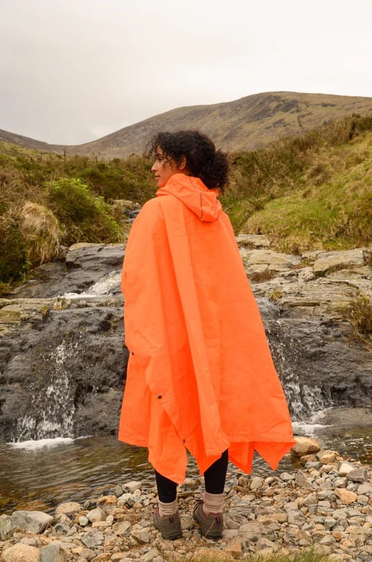 Mac-In-Sac-Poncho-Orange-back