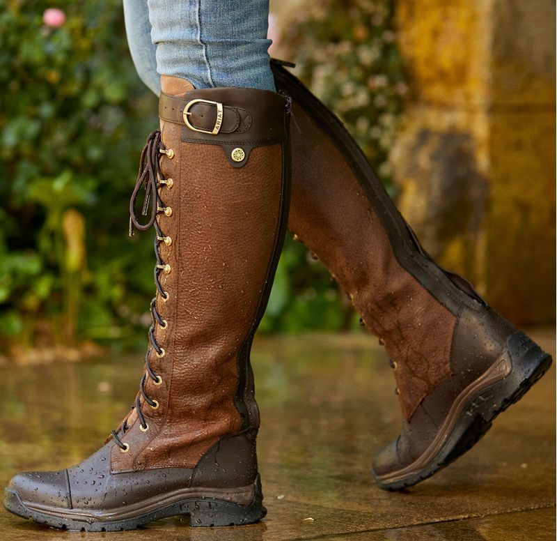Ariat-10047006-model