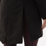 BR-655078-B214-back-zipper