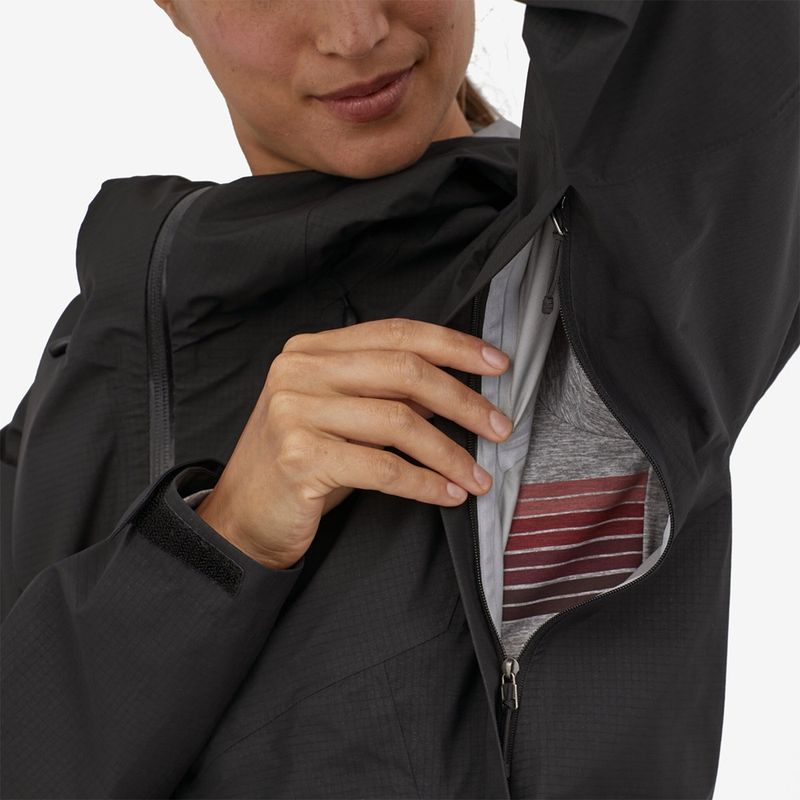 Patagonia-85420-LGMB-vents