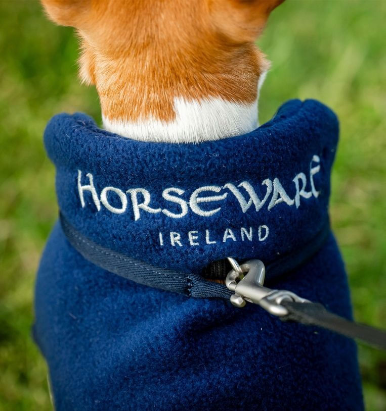 Horseware-RRHFM0-B000-collar-hole.jpg