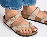 Birkenstock-1029811-b.jpg