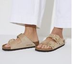 Birkenstock-1024064-b.jpg