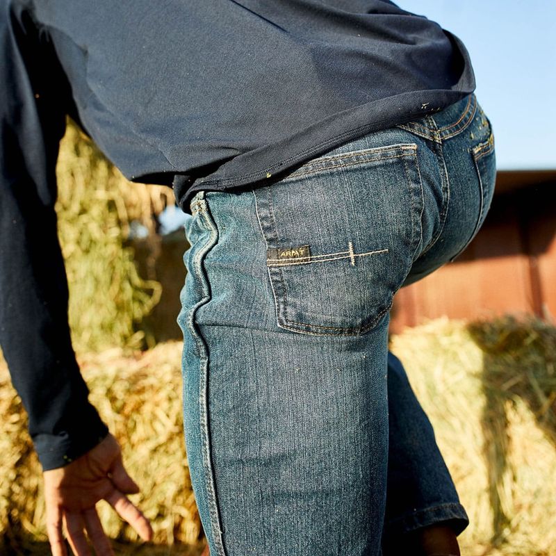 Ariat-10016221-Carbine-f.jpg