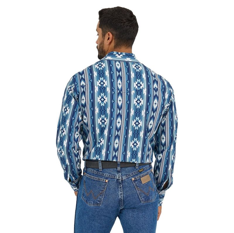 Wrangler-112365889-b.jpg
