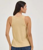 Wrangler-112361908-b.jpg