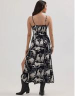 Wrangler-112364414-b.jpg
