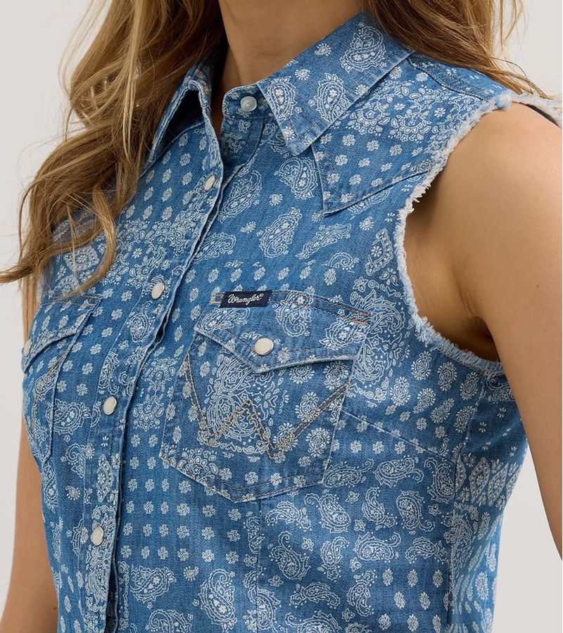 Wrangler-112365054-d.jpg