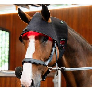 Horseware® LED Red Light Therapy Poll Cap